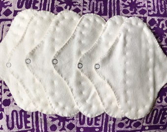 Organic Cotton Cloth Menstrual Pads, light to moderate flow, reusable, pantyliner incontinence. 6 count