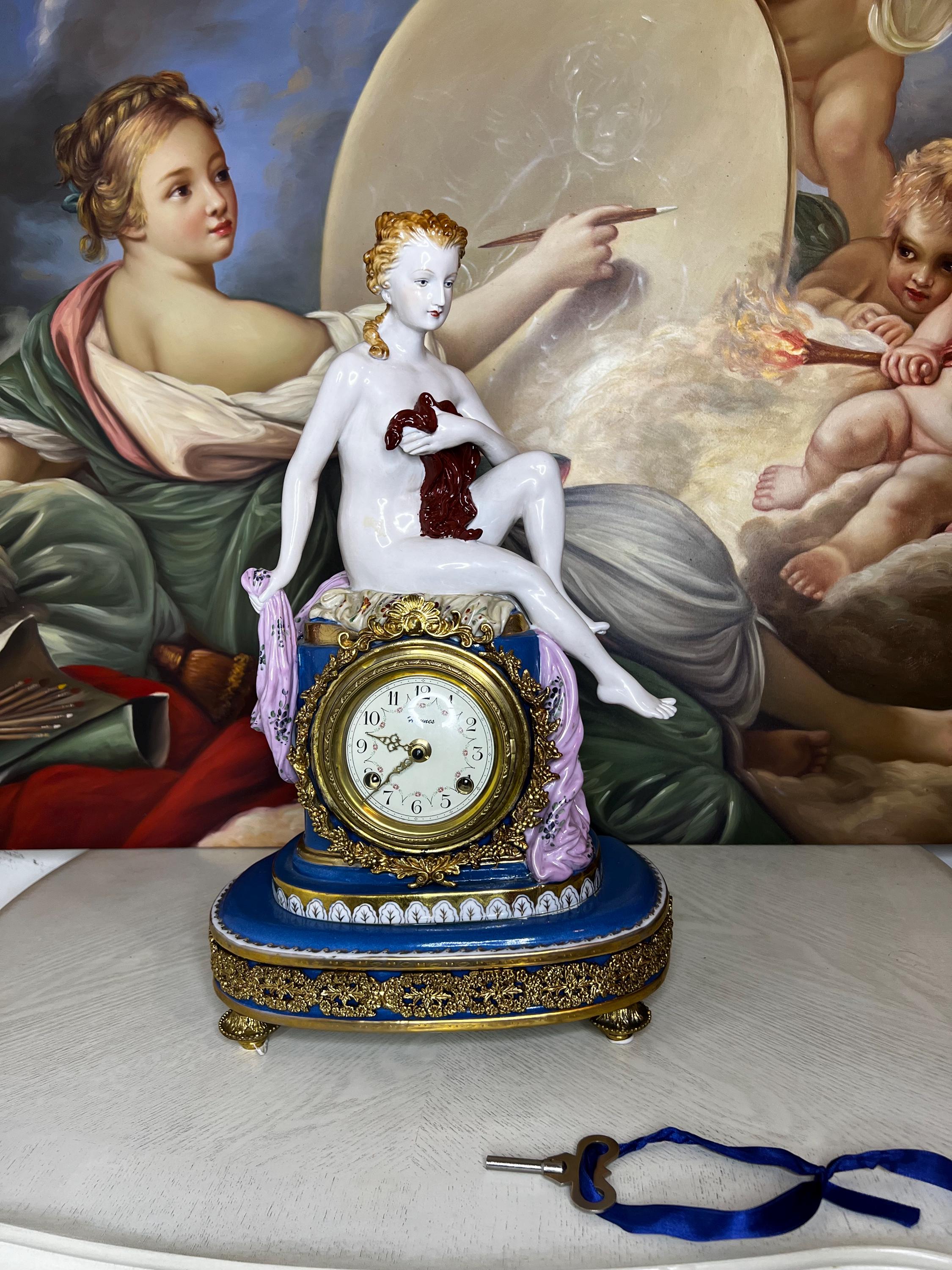 Stunning Antique Porcelain Dresden Germany Mantle Clock Mechanical