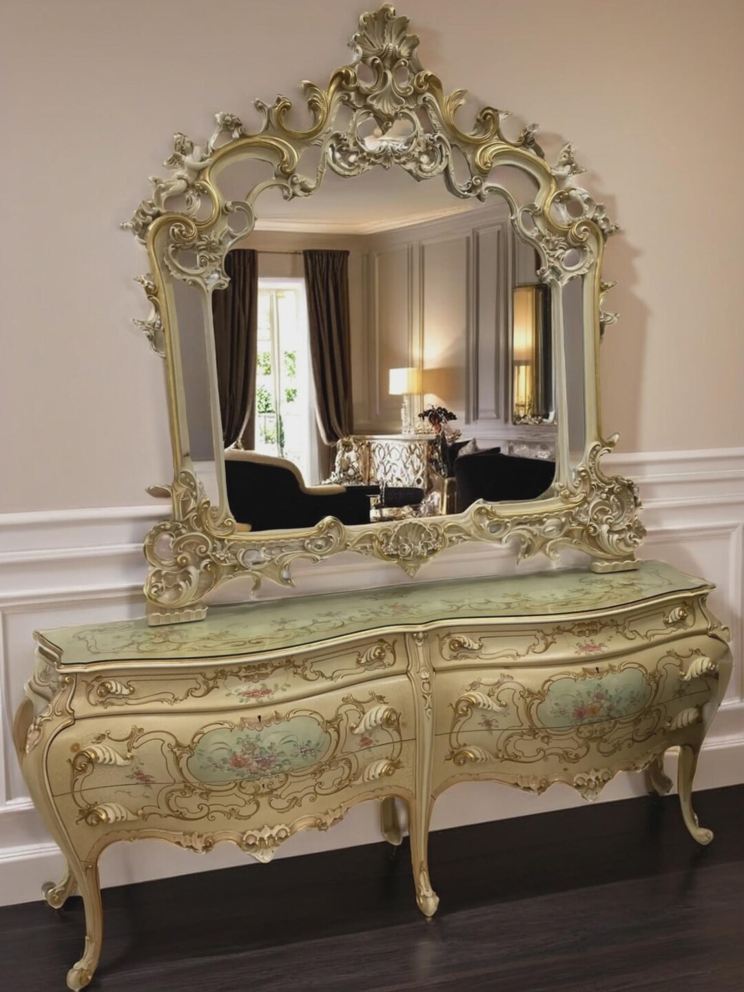 GMDNS105 ○ SILIK / シリック lo stile di clas Exquisite Italian SILIK Set: Baroque Mirror and Commode in Hand