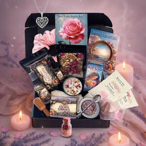 birthflower gift, self love gift box, personalized birth gift box, hygee gift, hug in a box, intention gift box