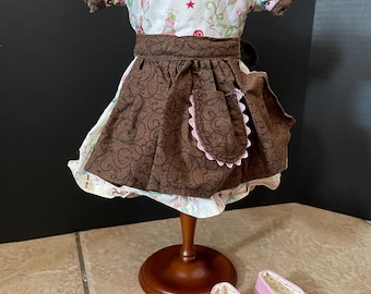 OFERTA DE LIQUIDACIÓN: Traje de celebración Cupcake Cutie Pie para muñecas americanas de vinilo de 18" - LEER