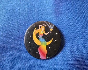 Botón vintage de la Diosa Luna Arcoíris