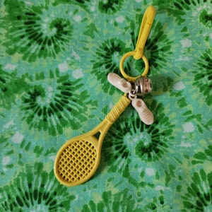 Vintage 80&#39;s Bell Charm Tennis Racket