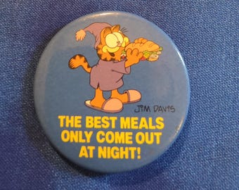 Vintage Garfield Button