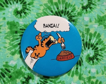 Vintage Garfield Button