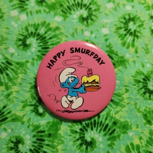New Vintage Smurf Button