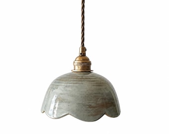 Lámpara colgante festoneada