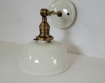 Style#007 White Cottage wall sconce