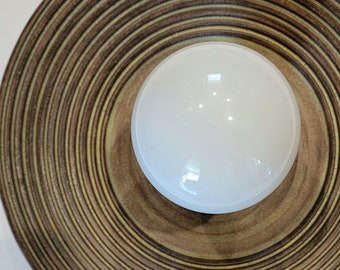 Round wall sconce