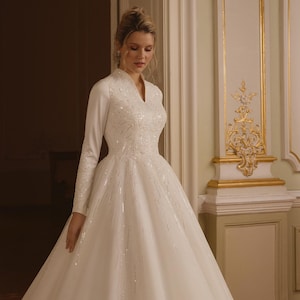 Wedding dress, modest dress, shining wedding dress, bride&#39;s dress, handmade wedding dress