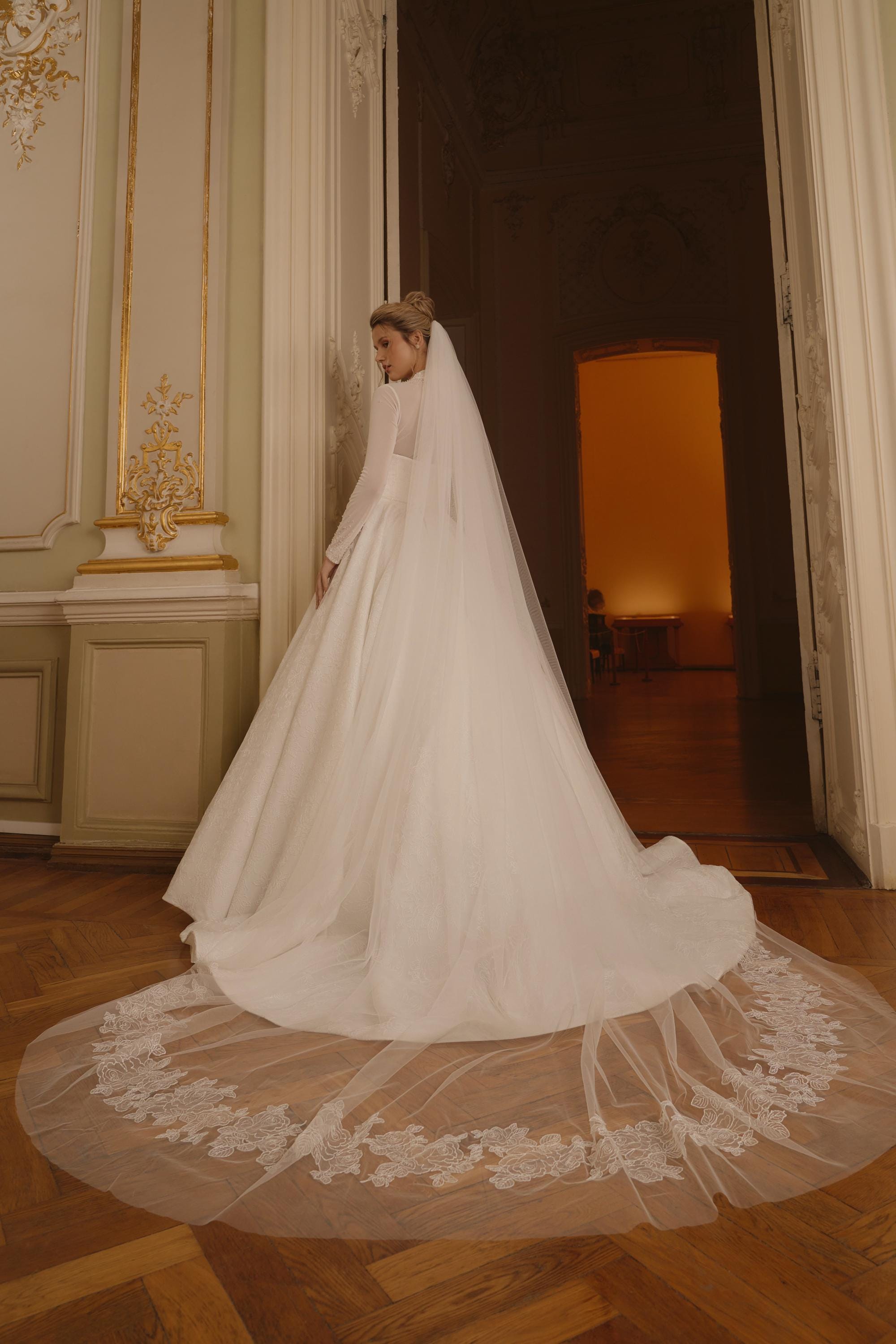 Wedding Dress, Religious Dress, Shining Wedding Dress, Bride's Dress Wedding Dress, Religious Dress, Shining Wedding Dress, Bride's Dress