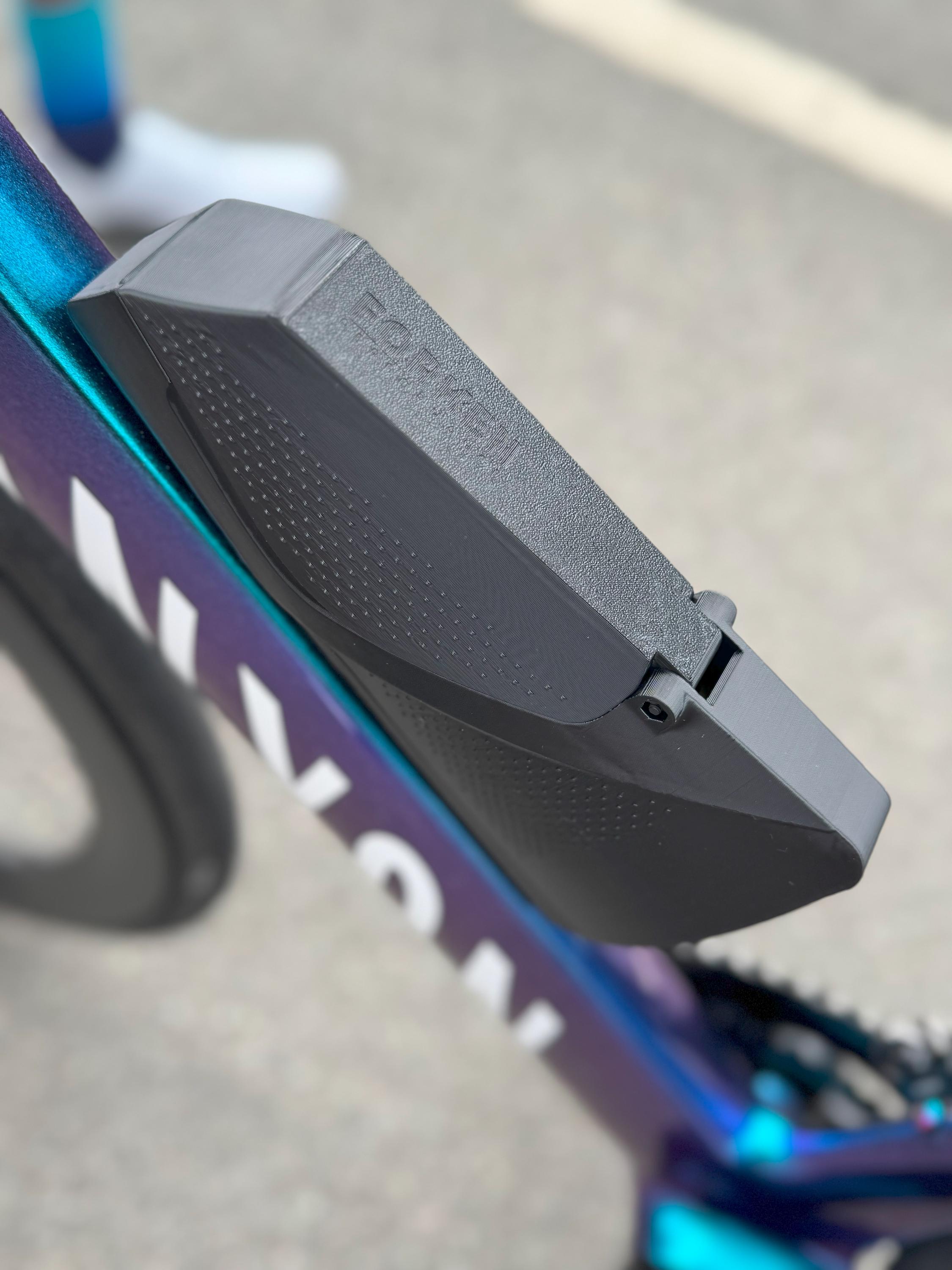 Aero Storage Box for Canyon Aero Bottle Cage – Hinged Magnetic Lid