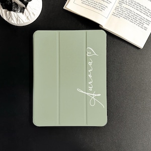 Funda personalizada para iPad de color liso con nombre para iPad Air 4 y 5, iPad 10 de 10.9", iPad Pro 2024 de 13", iPad Pro 2022 de 12.9", iPad Mini 6.