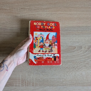 ENID BLYTON Noddy Goes to Toyland 1949 First Edition - Rare Vintage children&#39;s book