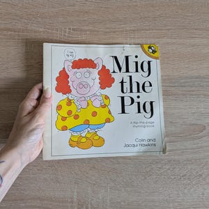 Mig the Pig by Jacqui Hawkins 1986 Vintage Rare children&#39;s book paperback