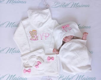Personalized Baby Bathrobe Set: Organic Cotton, Plane Embroidery