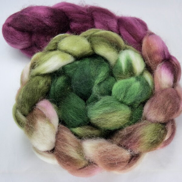 Hand Dyed SW BFL Wool Top 4 oz - Wine O' Clock - Spinning - Roving - Top