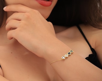Heart Birthstone Bracelet, Family Gemstone Jewelry, Custom Mom Bracelet with Kids Stones, Mothers Day Gift, Dainty Gold Grandma Charm