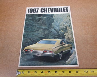 Folleto de ventas del Chevrolet Impala vintage de 1967, 32 páginas, literatura original sobre el automóvil SS Caprice