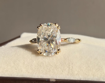 Anillo de compromiso vintage con diamante ovalado de laboratorio de 3 quilates certificado por IGI, con diamante ovalado lateral, engastado en pavé a distancia en oro de 14k.