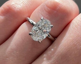 Simple Oval Cut 2 carat Moissanite Engagement Ring, 14k White Gold Oval Solitaire Ring, Single Stone Diamond Wedding Ring with Plain Band