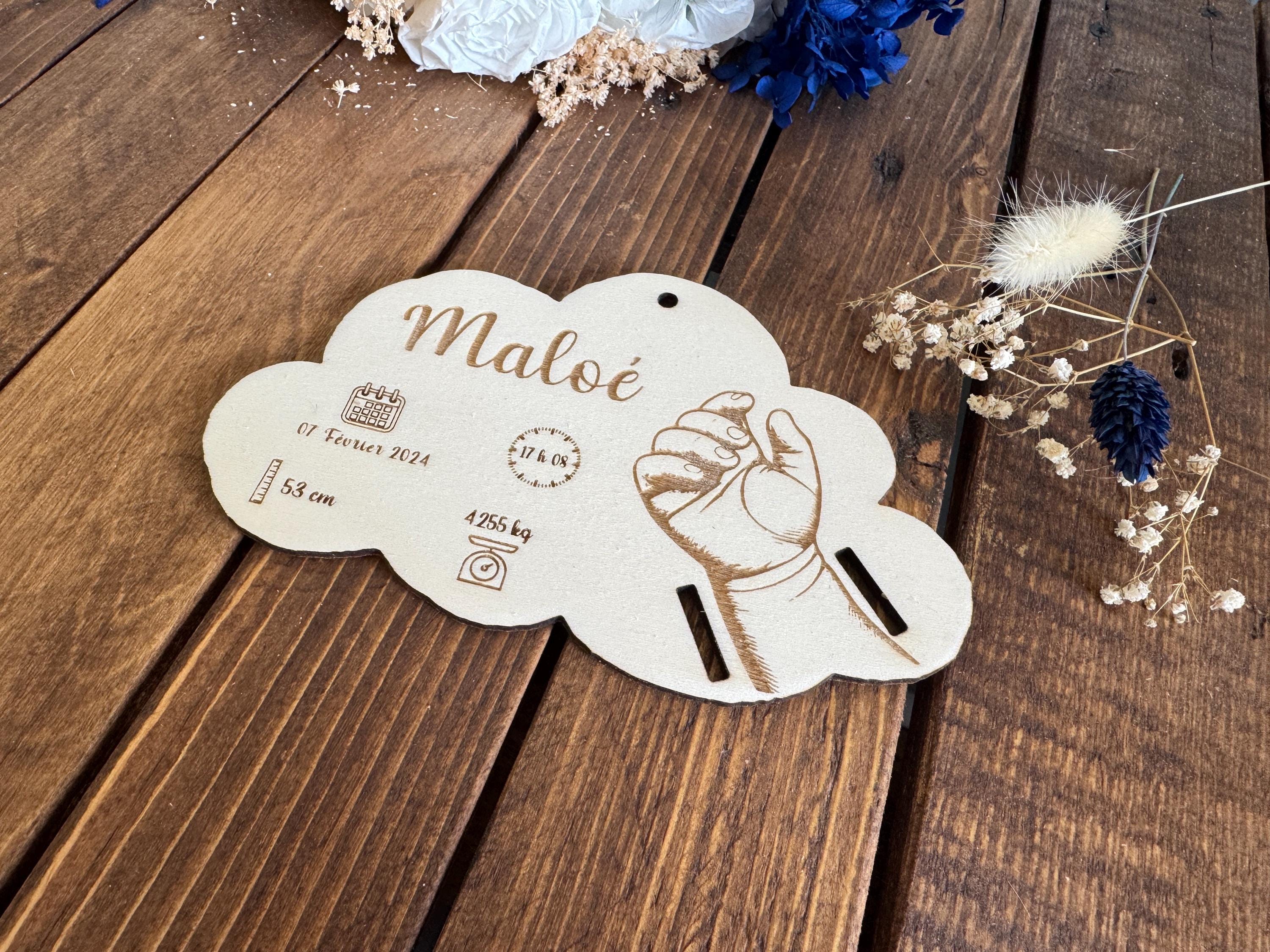 Plaque Commémorative Naissance Bois Gravée Avec Support Bracelet - 15x15 Cm, Souvenir Bébé, Cadeau Personnalisé - 2