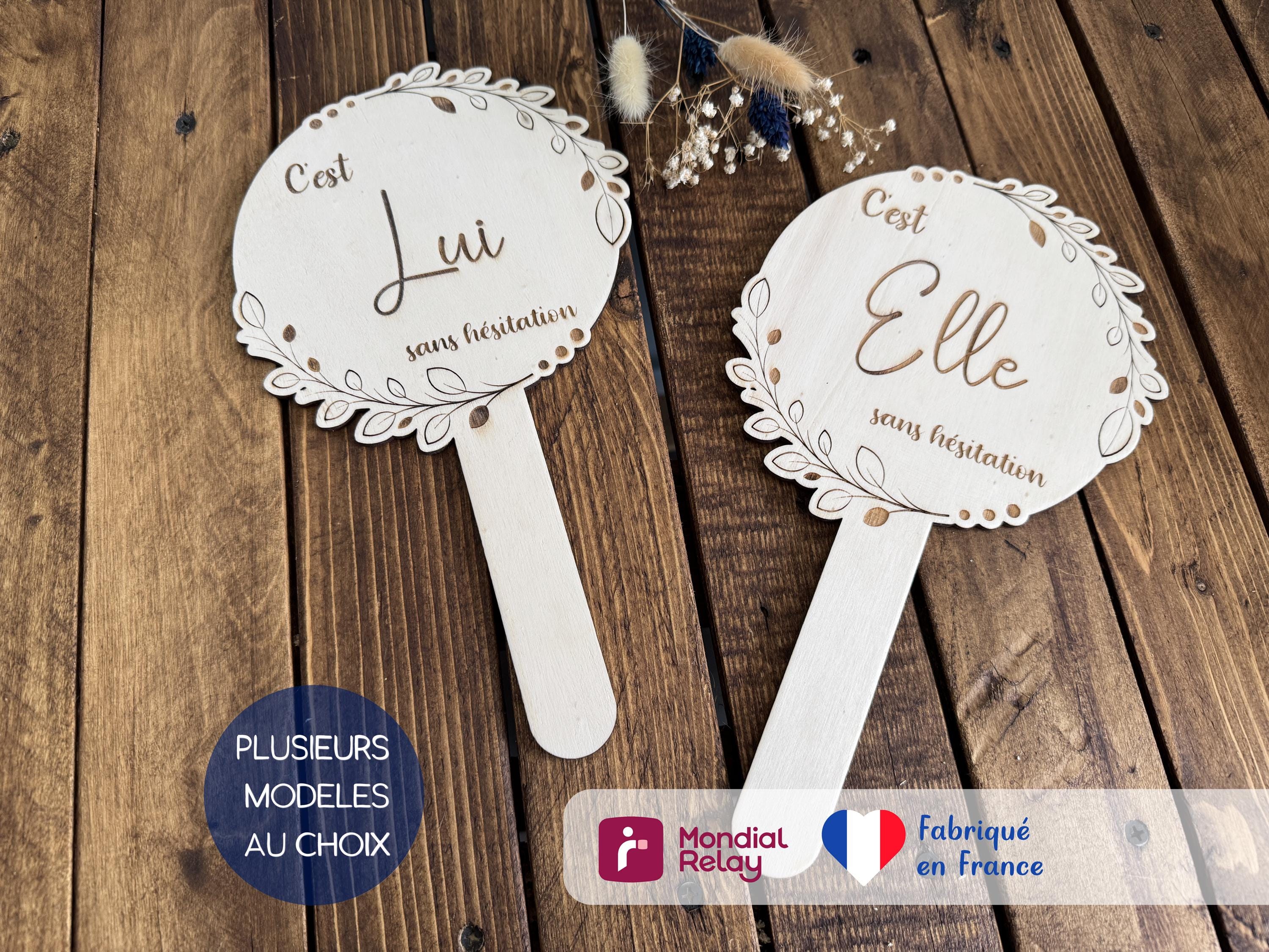 Pancarte personnalisée mariage Elle ou Lui en bois pour animation