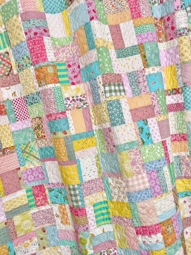 Scrap Happy Quilt image 3