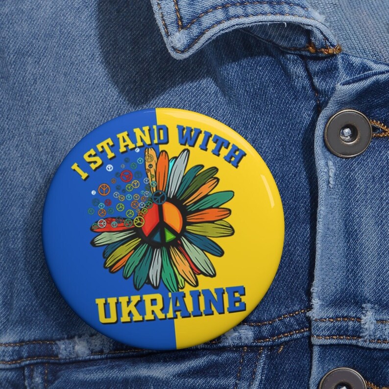 I Stand With Ukraine Pin Button Ukrainian Fift Pin Stand Etsy