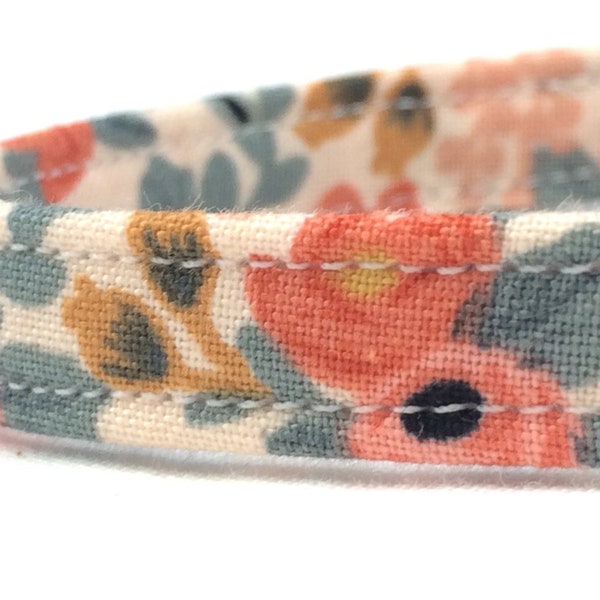 Rifle Paper Co Breakaway Cat Collar with Bell - Le Fleurs Rosa Flora Peach