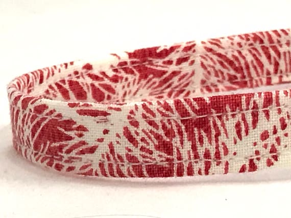 Christmas Cat Collar for Boy Girl - Pine Trees on Red