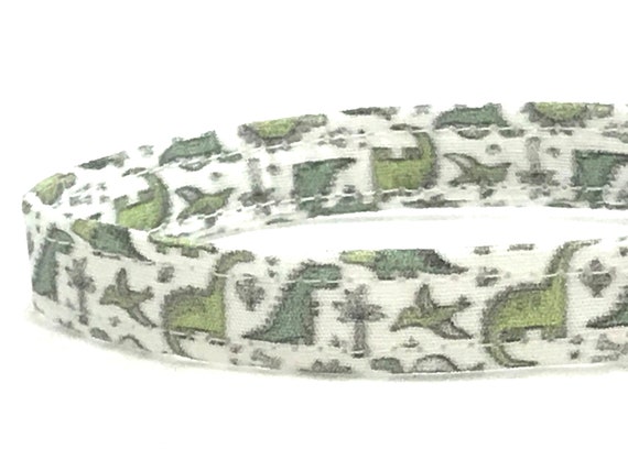 Breakaway Cat Collar for Boy Girl - Cute Tiny Green Dinosaurs