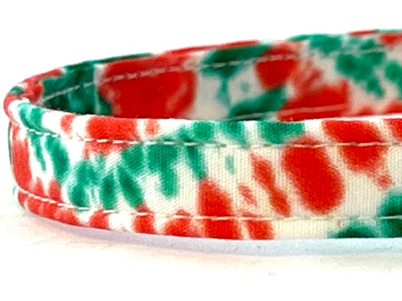 Christmas Tie Dye Cat Collar for Girl, Boy - Breakaway - Red and Green