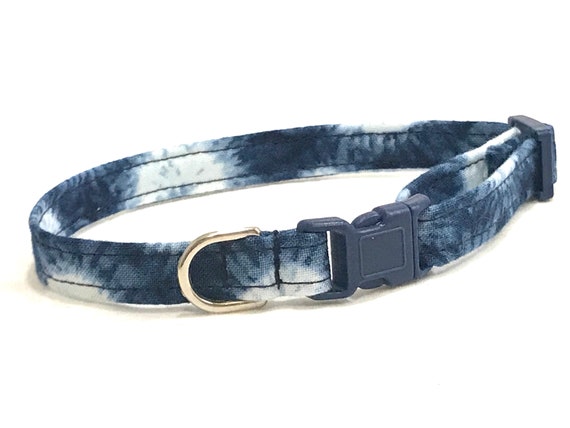 Breakaway Cat Collar for Boy Girl - Tie Dye- Indigo Blue Dots
