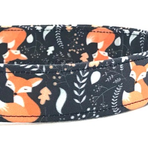 Sleeping Foxes Dog Collar - Dark Navy Blue