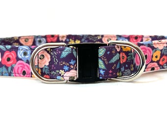 BREAKAWAY Dog Collar for Boy, Girl - Safety - Retro Flowers - Dark Plum - Green- Black