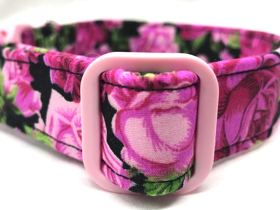 Dog Collar for Girl - Old Fashioned Pink Roses
