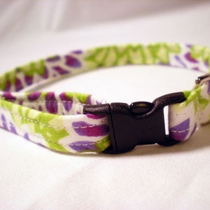 Purple, Green Flowers Cat Collar for Boy, Girl Breakaway image 1