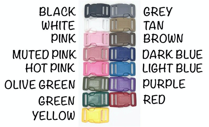 Puede incluir: Una selecci&oacute;n de hebillas de pl&aacute;stico en varios colores, incluyendo negro, blanco, rosa, rosa apagado, rosa intenso, verde oliva, verde, amarillo, gris, marr&oacute;n, azul oscuro, azul claro, morado y rojo.