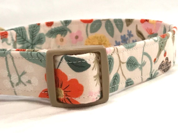 Rifle Paper Co. Dog Collar for Boy Girl - Strawberry Fields - Peach