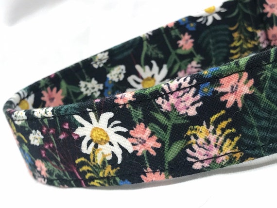 Rifle Paper Co. Dog Collar - Black Wildflowers