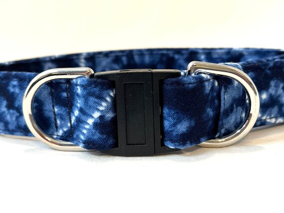 BREAKAWAY Dog Collar for Boy, Girl - Safety - Tie Dye Indigo Blue Curvy Stripes