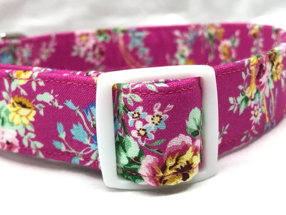 Hot Pink Dog Collar for Girl - Vintage Style - Shabby Chic Floral