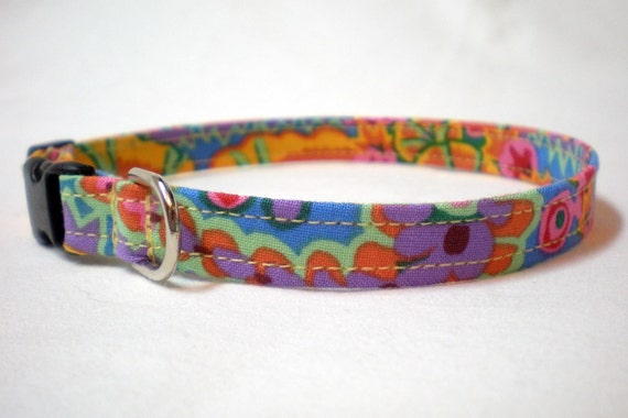 Boho Cat Collar for Boy, Girl - Orange Paisley - Breakaway
