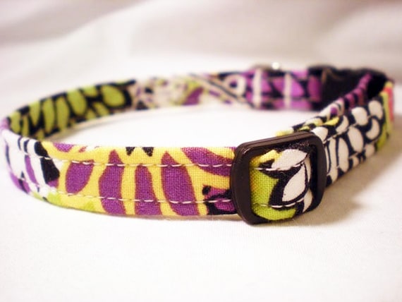 Cat Collar for Boy, Girl - Purple Zinnias Dahlias - Breakaway