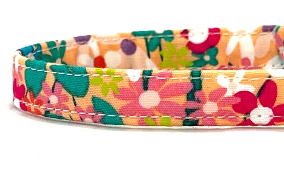 Rose Gold Cat Collar for Girl - Summer Peach Meadow Flowers - Breakaway