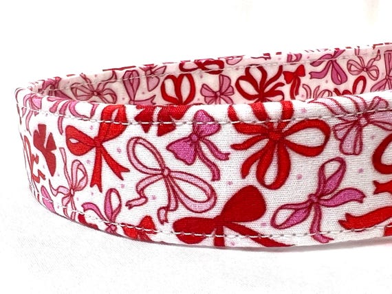 Coquette Bows Valentine's Day Dog Collar in Pink and Red
