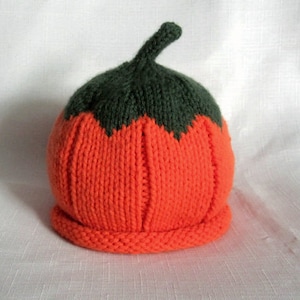 ニットかぼちゃベビー帽子、写真撮影に最適な小道具