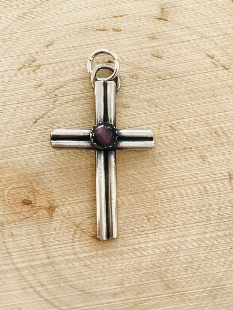 Sterling Silver Cross Purple Cat/'s Eye Religious Thick Sterling Silver Cross