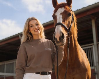 Sudadera con bordado Equestrian TEAM CHESTNUT, sudadera personalizada Team Chestnut con cuello redondo, jersey Chestnut Horse Lover